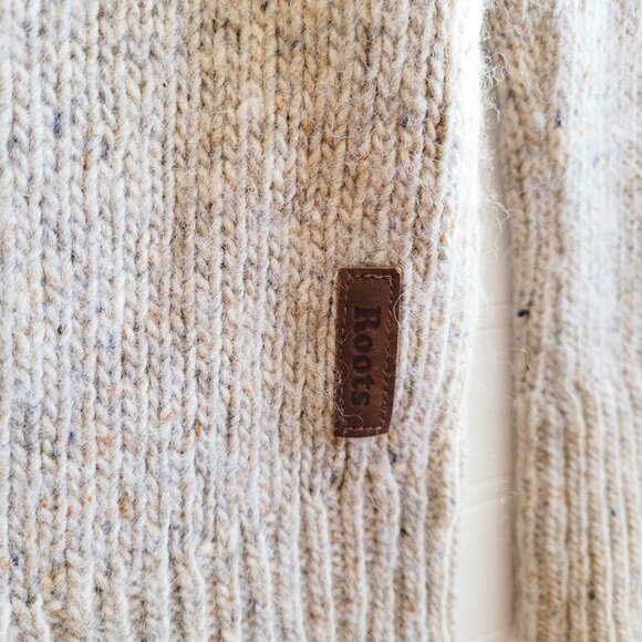 Roots Canada Sweater Size Small Beige Fleck V Neck Merino Alpaca Blend - Picture 2 of 9